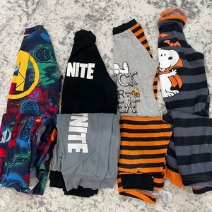4 pairs boy’s pajama sets size 8